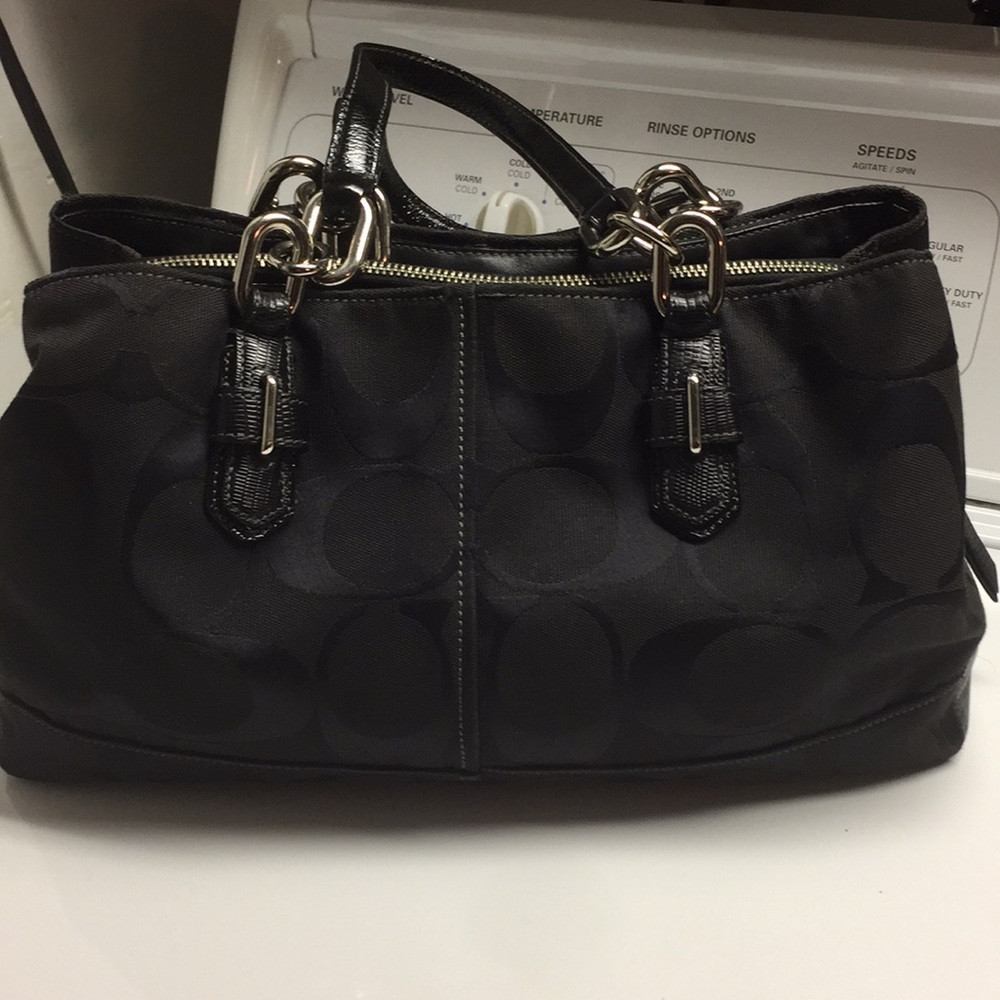 Coach tote Final Sale - Picture 2 of 7